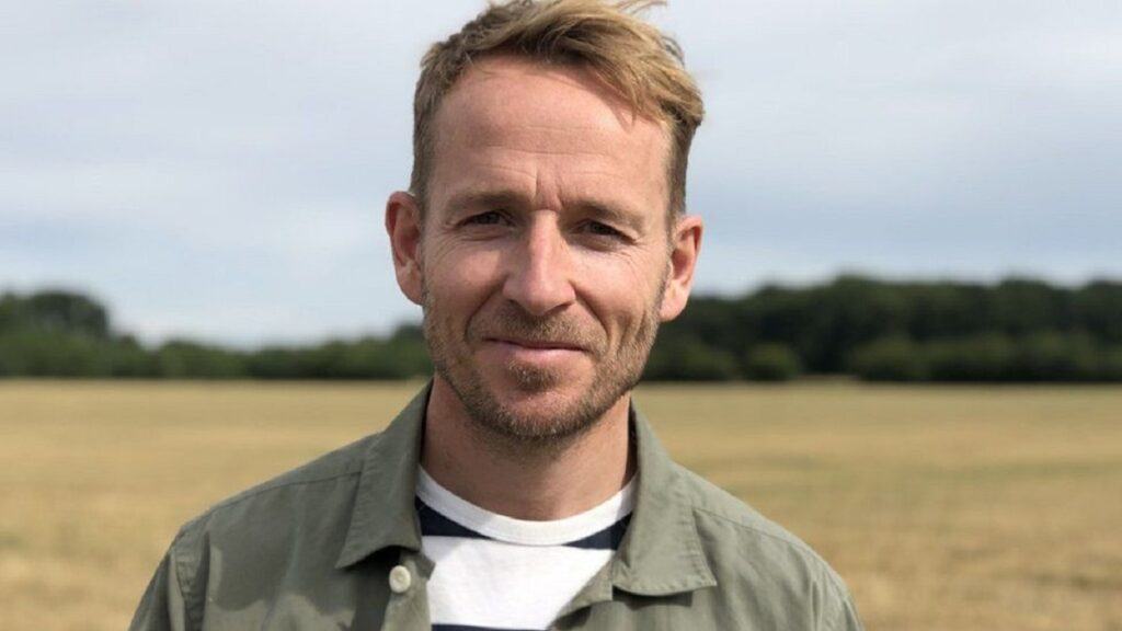 Jonnie Irwin disease: TV presenter admitted to hospital with terminal cancer